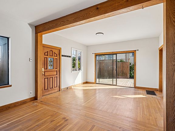 2nd image of 72 Fountain St