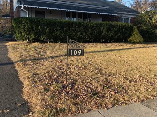 109 Stevenson Ave, Edgewater Park, NJ 08010