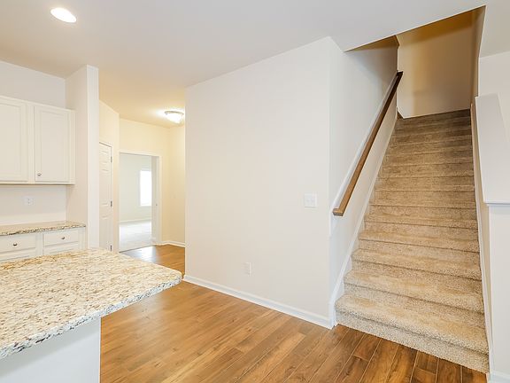 004-photo-living-room-11042297_11282022