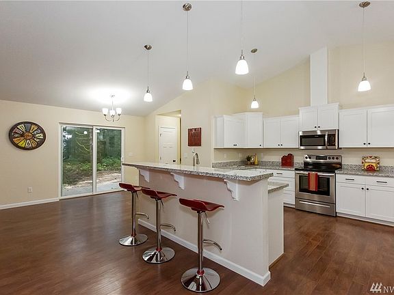 5th image of 13035 Burchard Dr SW