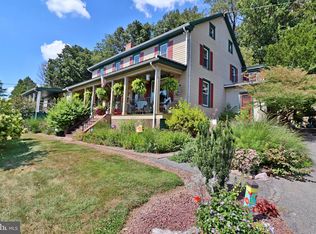 2145 Old Lancaster Pike, Reinholds, PA 17569