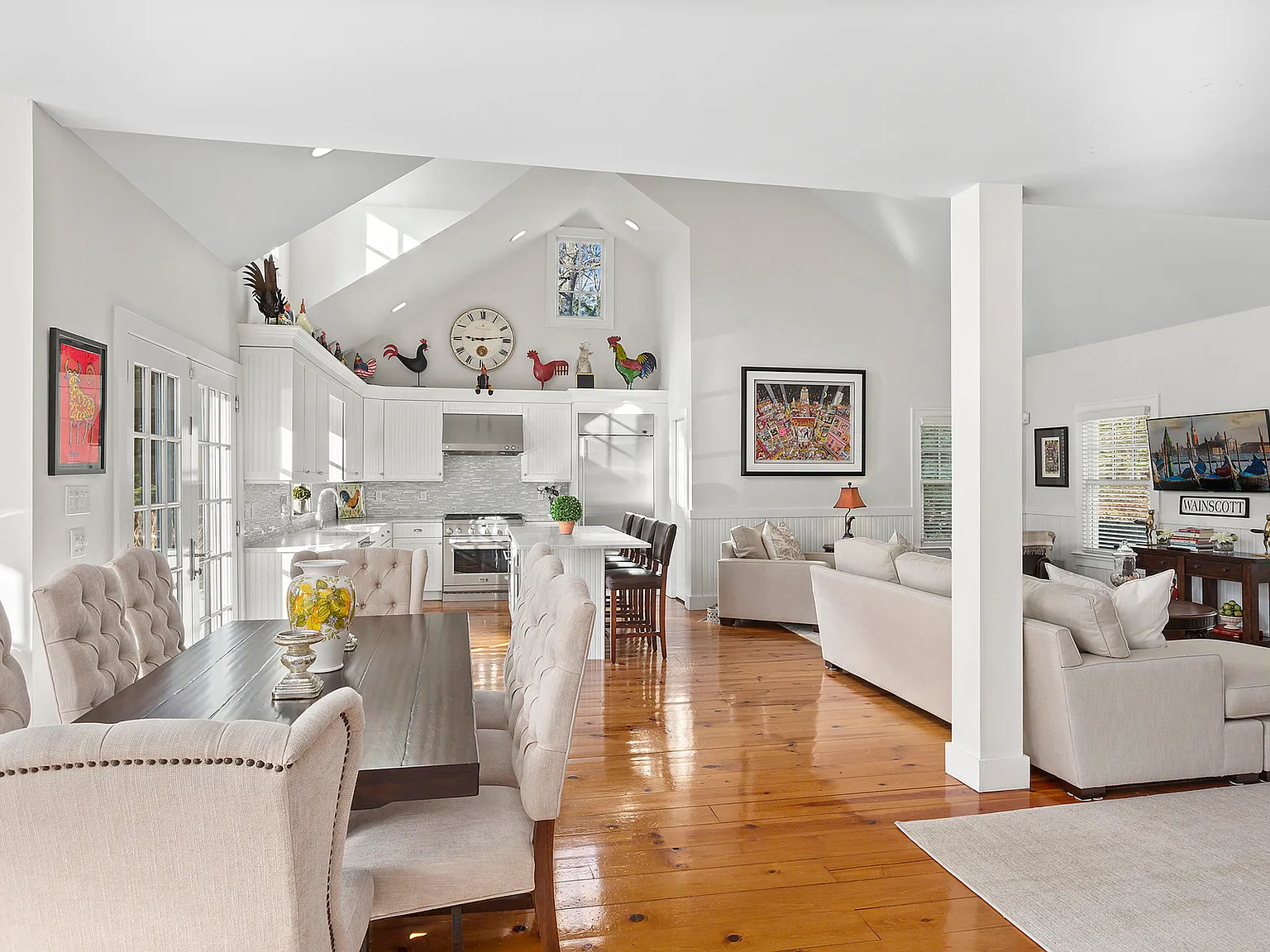 Wainscott- Pool -tennis- 5 Beds 4 Baths + Putting Green! Relaxing — Photo 1