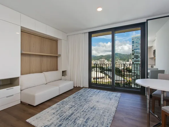 987 Queen St, Honolulu, HI