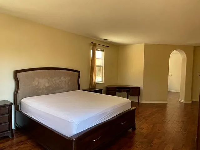5005 Beach Wood Dr — Photo 11