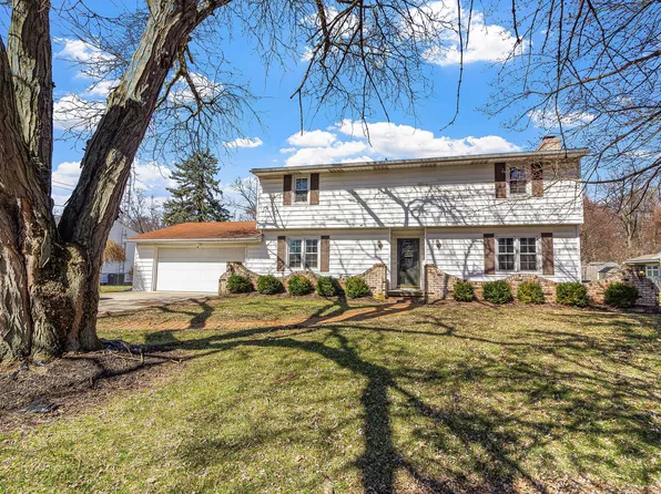 1272 Arbor Ln, Marion, OH 43302