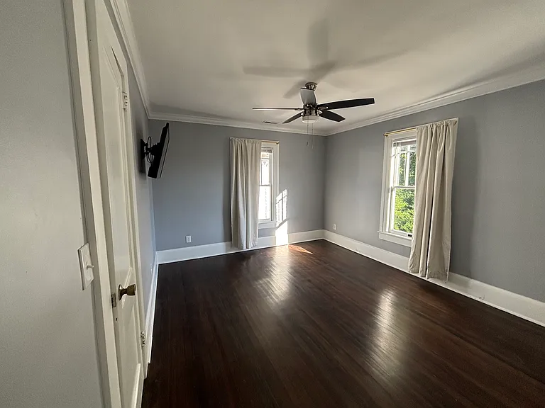 313 W Fisher Ave — Photo 11