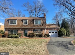 4202 Wilton Woods Ln, Alexandria, VA 22310
