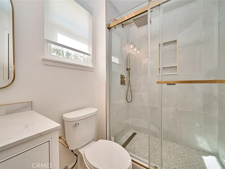 15061 Talley St — Photo 2
