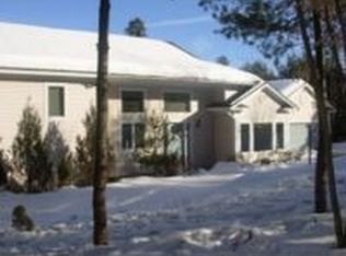 8 Moat Ln, Hales Location, NH 03860