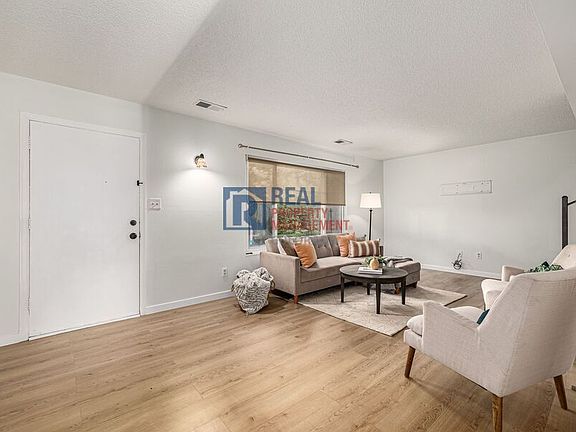3rd image of 9042 E Lehigh Ave