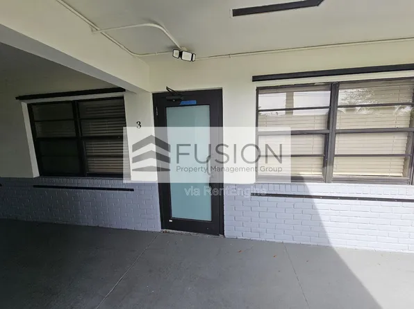 1730 Acapulco Dr #3, Hollywood, FL 33023