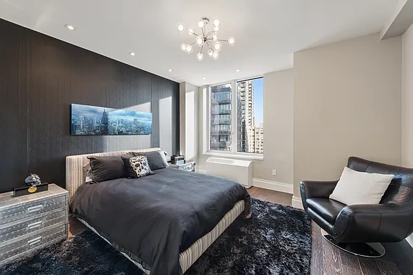 Sold by Nest Seekers International | media 9