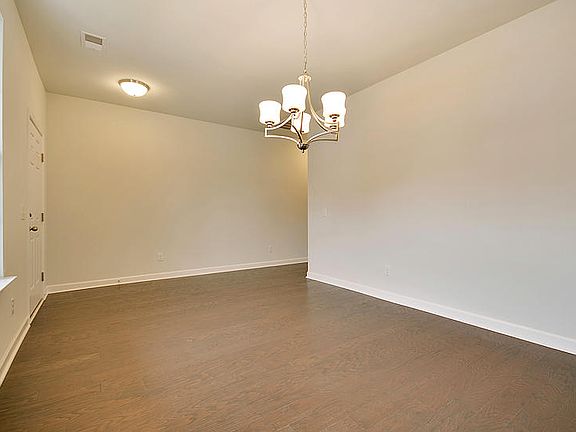 4th image of 1209 Lois Allen Dr