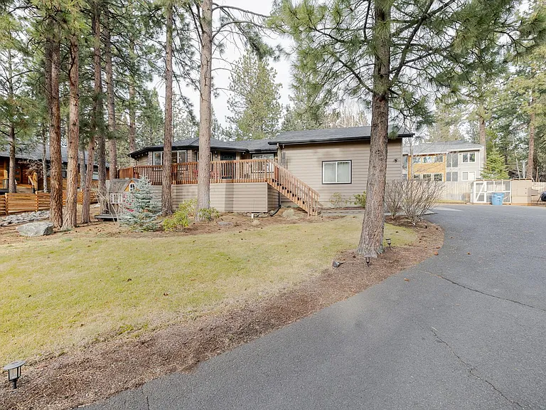 2352 NW Marken Pl — Photo 45