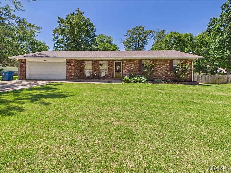 1st image of 6201 Pinecrest Dr