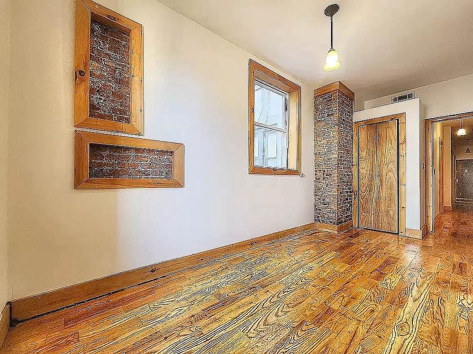 2nd image of 645 Willoughby Ave APT 7
