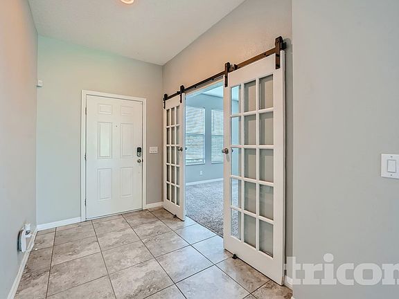 3rd image of 937 Hilltop Park Ct