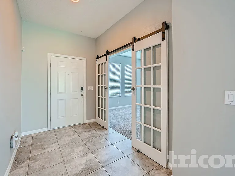 937 Hilltop Park Ct — Photo 3
