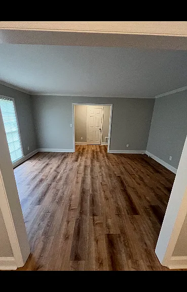 5820 Windsor Dr — Photo 11