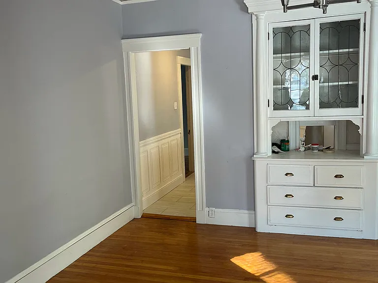 37 Irma Ave #1 — Photo 6