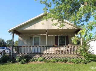 908 E Main St, Attica, IN