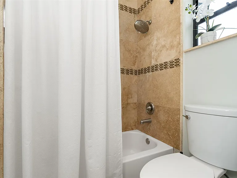 4903 NW 101st Ave — Photo 53