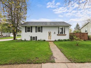 2059 Linway Dr, Beloit, WI 53511