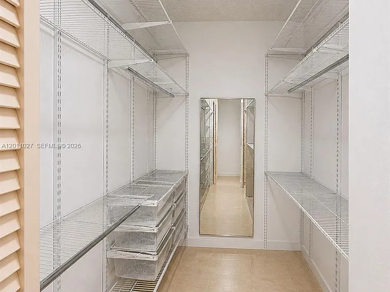 1110 Green Pine Blvd #C1 — Photo 11