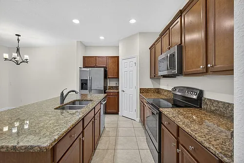 10348 Wellington Parc Dr Photo 1
