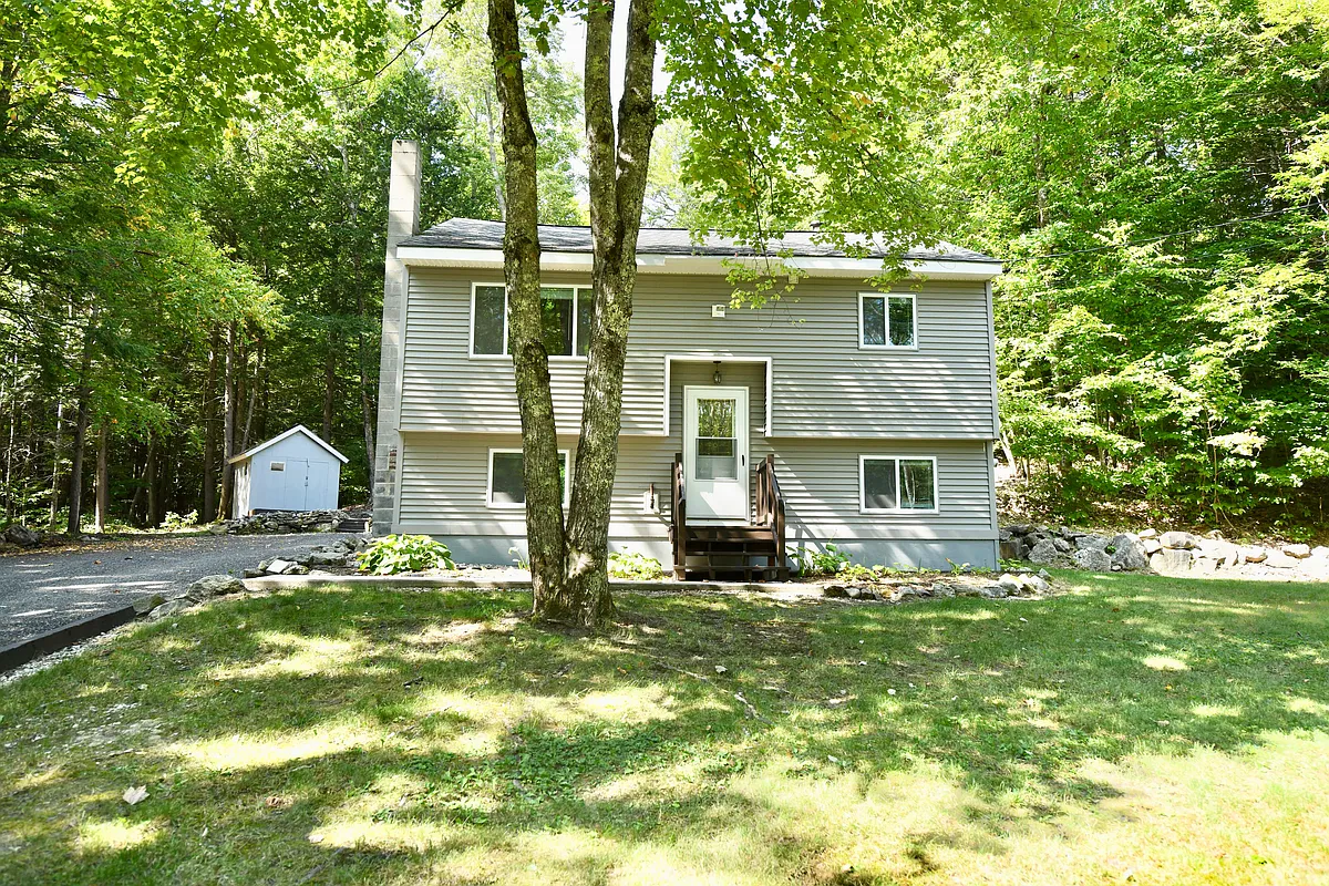 Building Photo - 68 Lakeside Dr