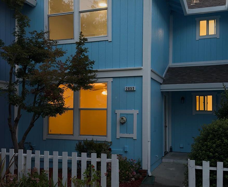 1st image of 2853 Bowen Street
