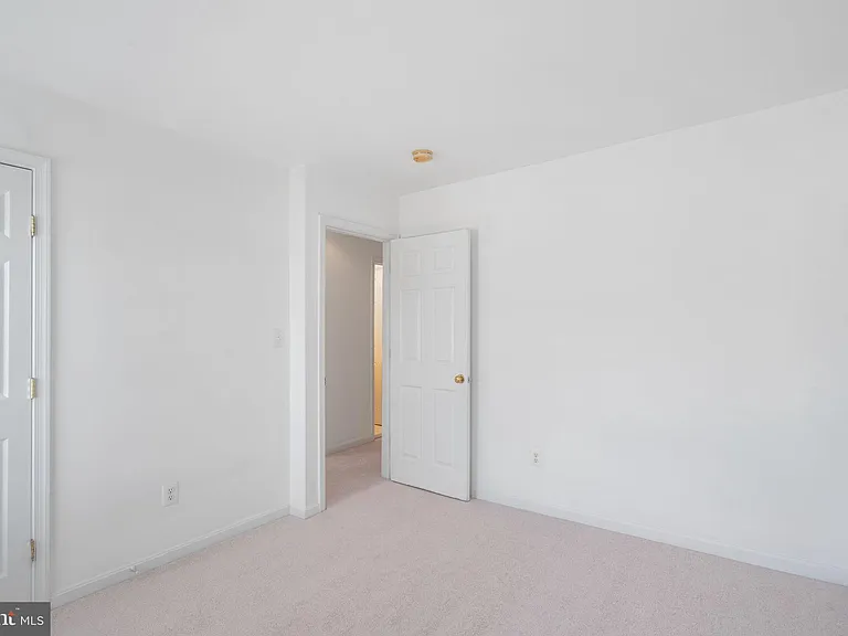 9023 Brewer Creek Pl — Photo 26