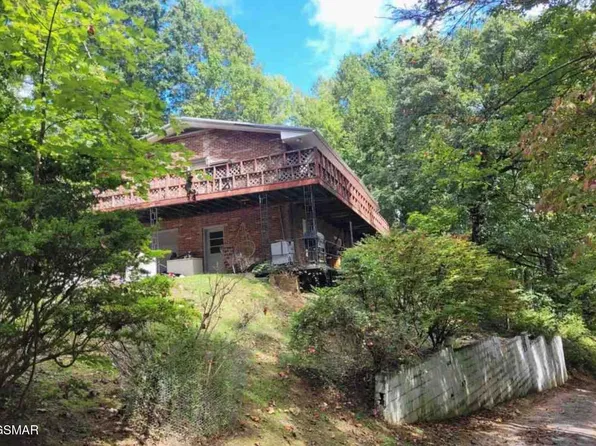 2239 Grassy Branch Rd, Pigeon Forge, TN 37876