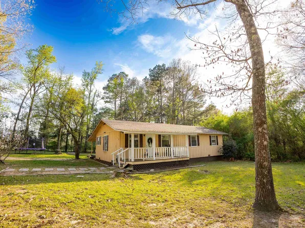 217 Parks Dr, El Dorado, AR 71730