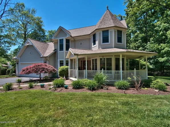 115 Ash Ln, Mountain Top, PA 18707