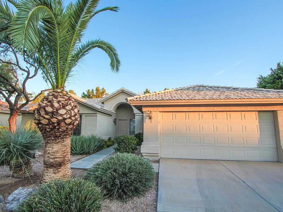 1st image of 9830 E Emerald Dr