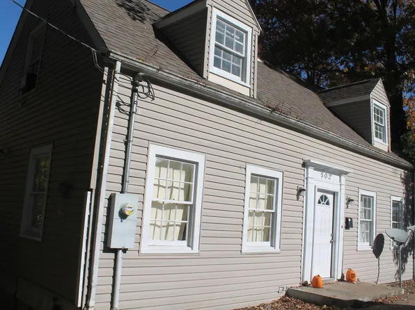 502 W Freeman St #1, Carbondale, IL 62901