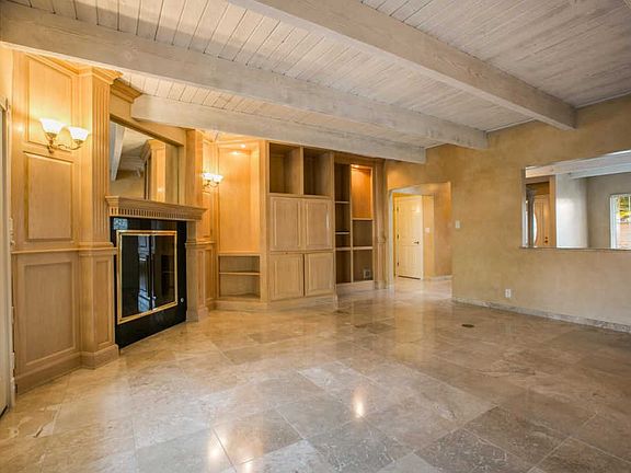 5th image of 9000 Camino Del Sol NE