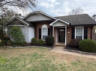 8731 Stoneface Rd, Charlotte, NC 28214