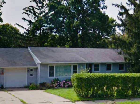 2210 N Sherman Ave, Madison, WI 53704