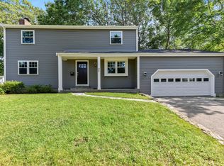 20 Ramble Rd, Cape Elizabeth, ME 04107