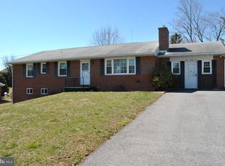 1634 Saint Paul St, Hampstead, MD 21074