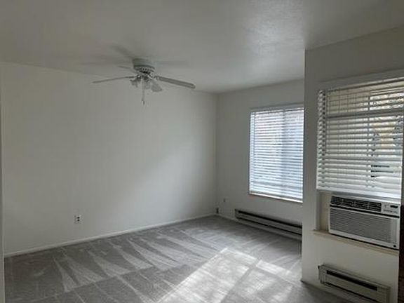 2nd image of 903 Apricot Ave APT F