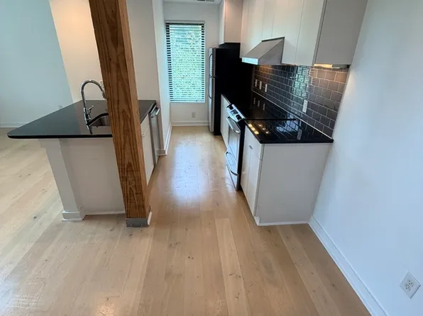 418 N 25th St APT 220, Richmond, VA 23223