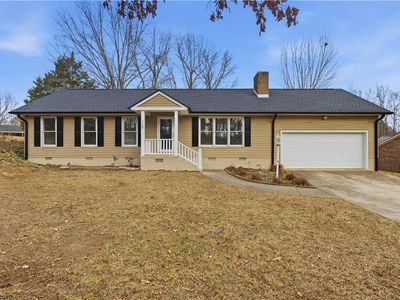 1100 Lashley Park Dr, Gibsonville, NC, 27249