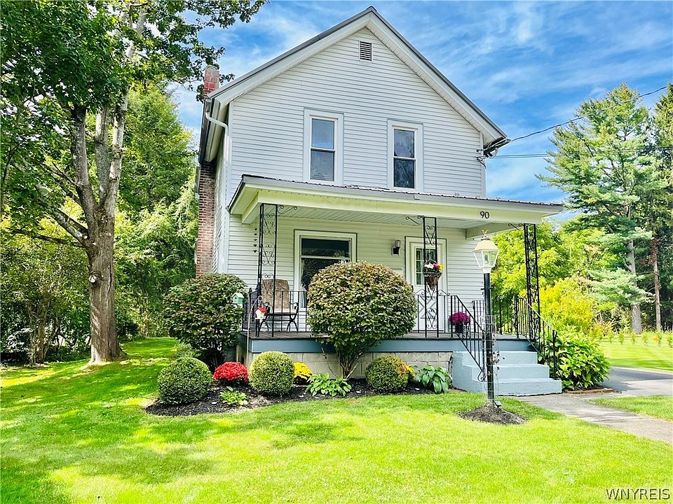 1st image of 90 Spring St