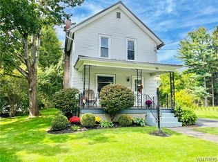 90 Spring St, Springville, NY 14141