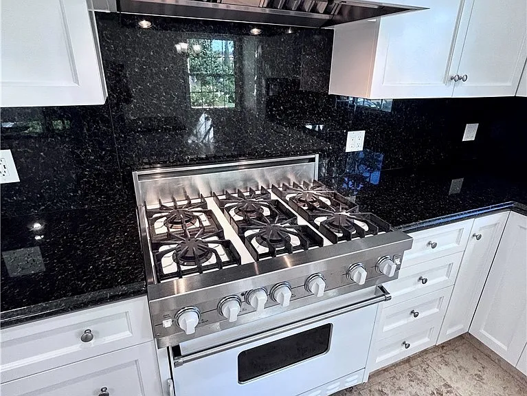 7530 Westlawn Ave — Photo 9