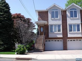 258 Hudson Pl #A, Fairview, NJ 07022