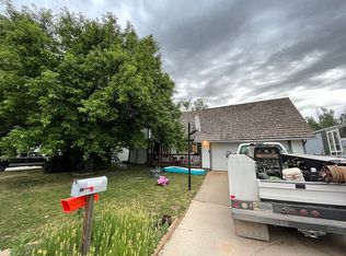 3210 Alberta Dr, Gillette, WY 82718